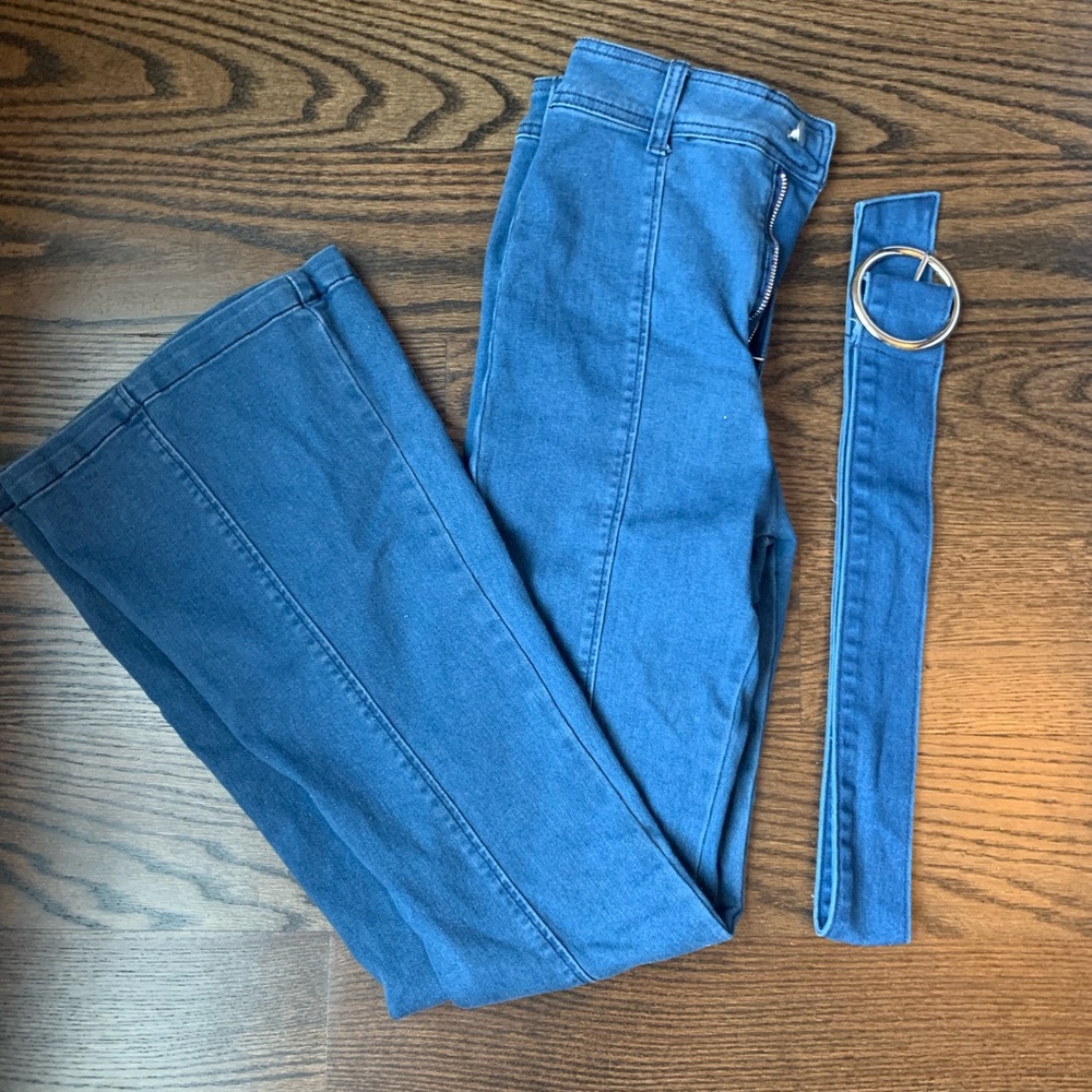 Fashion Nova Trendy Flare Jeans w/ Belt